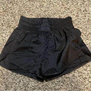 Acta shorts black NwT